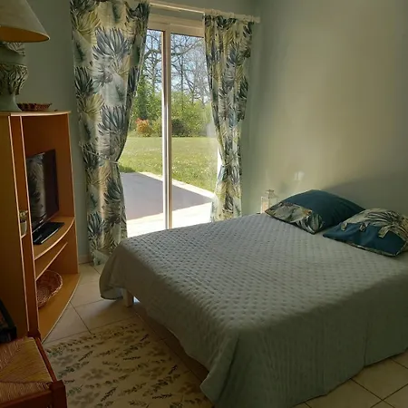 Ferienhaus With Private Pool, Quiet And Relaxing *